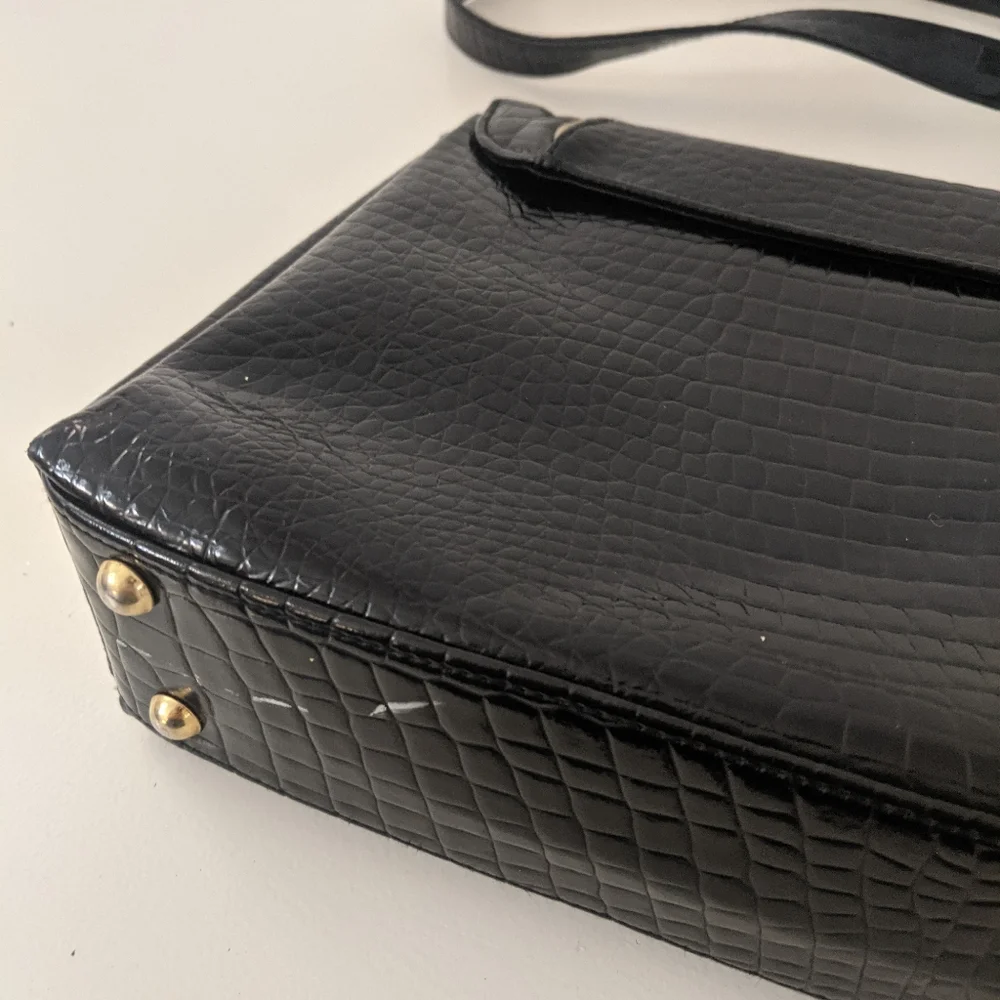 Vintage Black Faux Alligator Square Satchel/Messenger Crossbody Bag